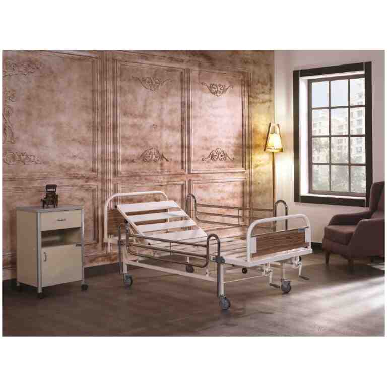 Pat spital cu actionare manuala TM 4017