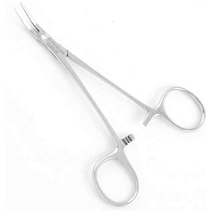 Pensa scos fire Peet